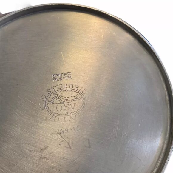 Beautiful Vintage Old Sturbridge Village Water Pitcher Stieff Pewter OSV SV9-11 - Picture 5 of 5